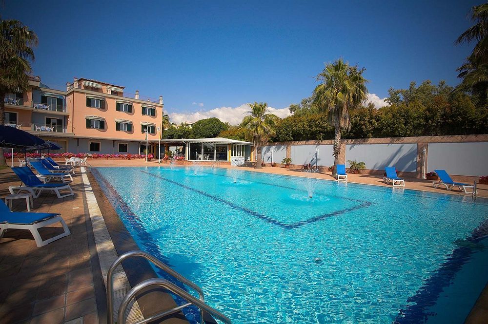 Orizzonte Acireale Hotel Exterior foto